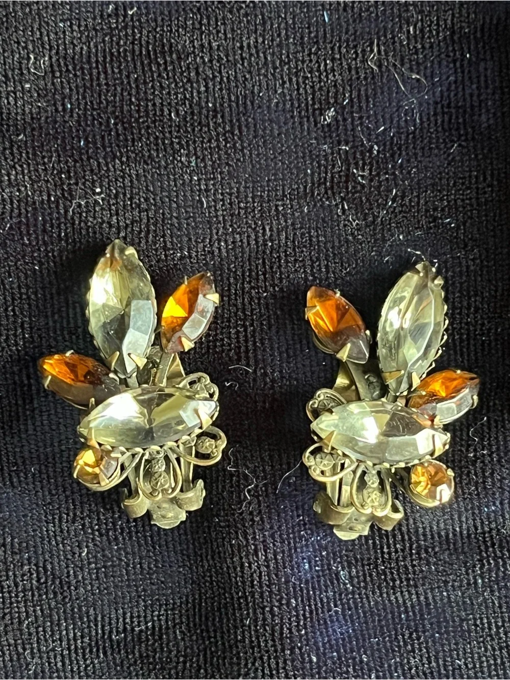 Vintage 1950s Topaz Amber Rhinestone Brooch Earring Set 1825
